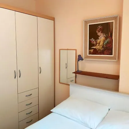 Pasa Lägenhet Omiš